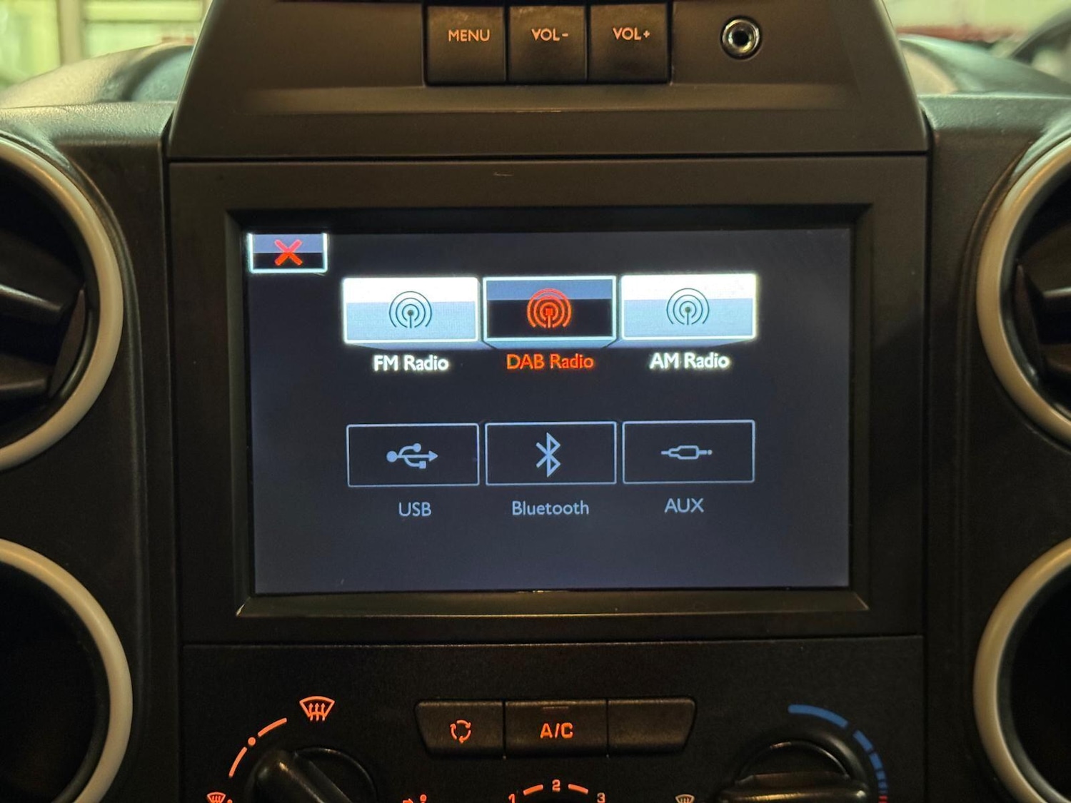 Used Citroen Berlingo 2017 for sale - 76996059: Photo 25