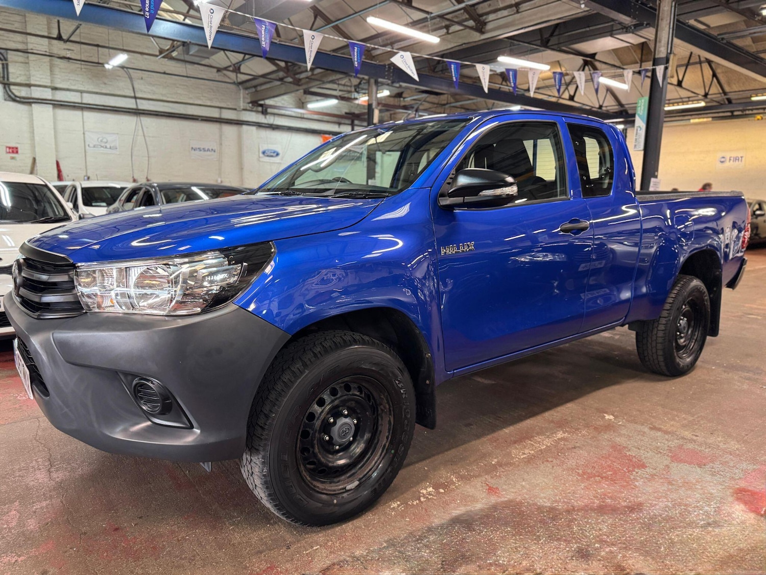Used Toyota Hilux 2017 for sale - 76020989: Photo 3