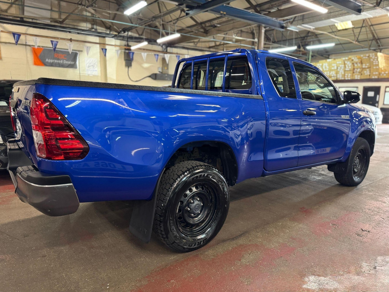 Used Toyota Hilux 2017 for sale - 76020989: Photo 6