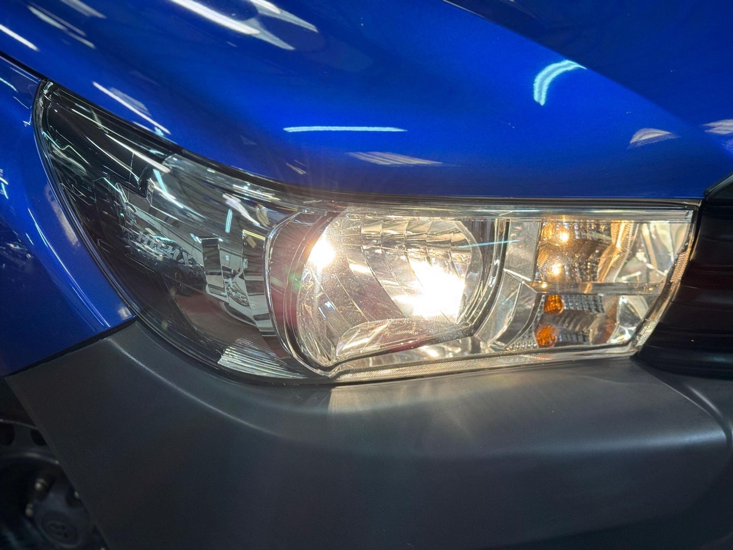 Used Toyota Hilux 2017 for sale - 76020989: Photo 9