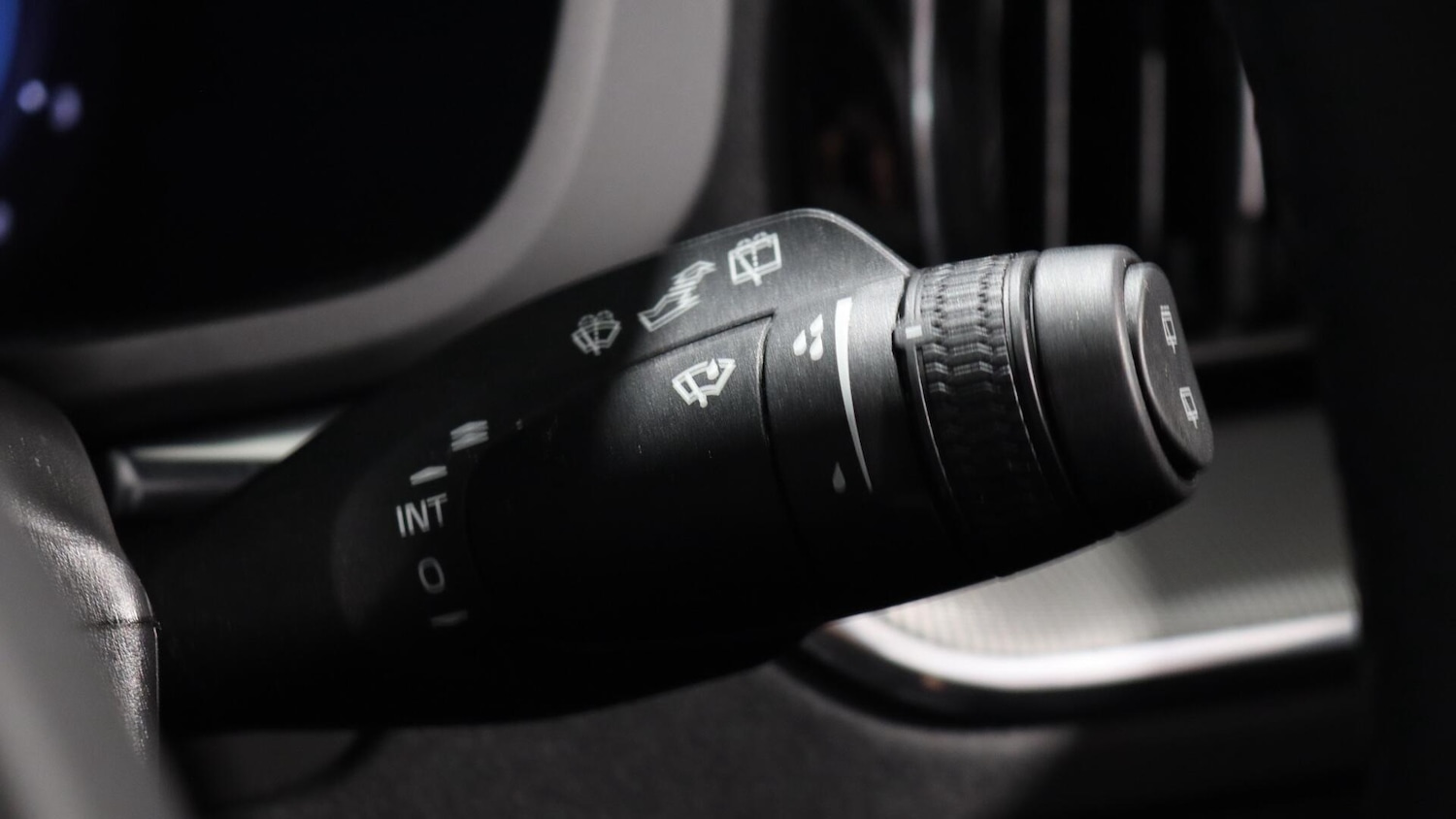 Used Volvo XC60 2025 for sale - 76109203: Photo 21
