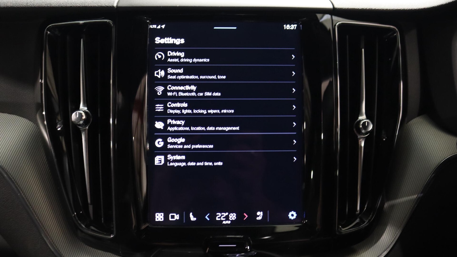 Used Volvo XC60 2025 for sale - 76109203: Photo 37