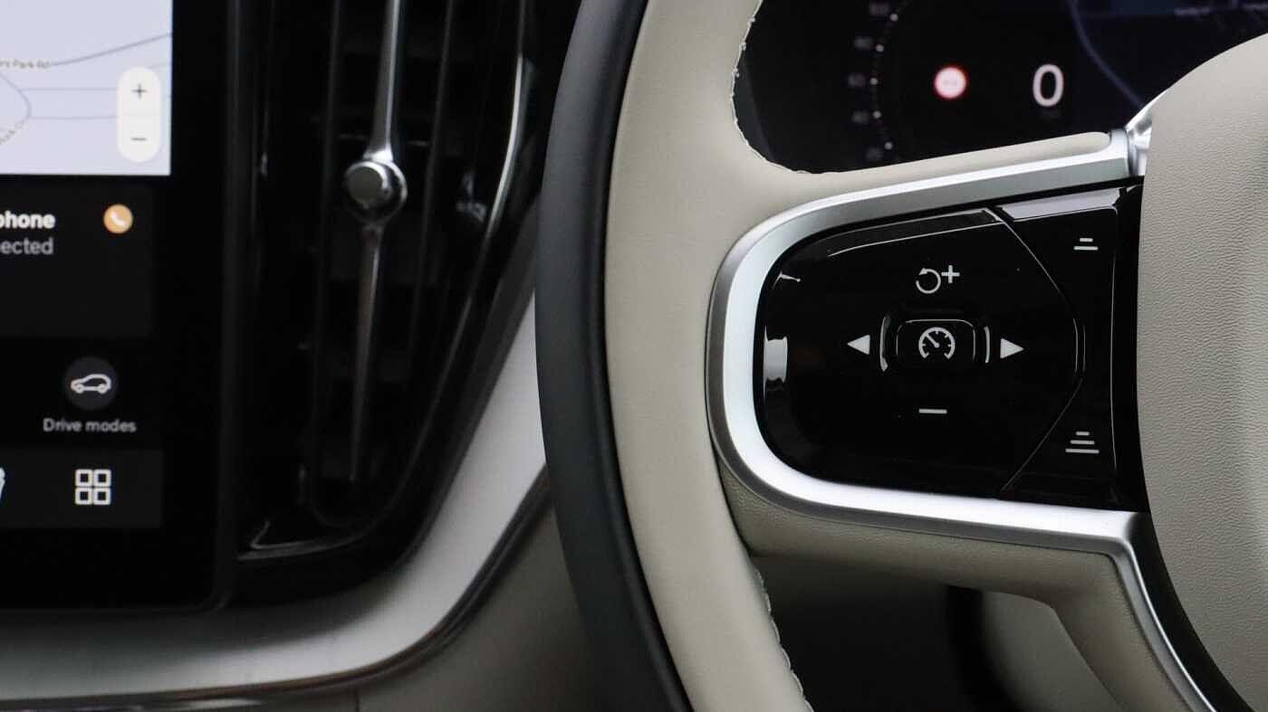 Used Volvo XC60 2025 for sale - 76013172: Photo 24