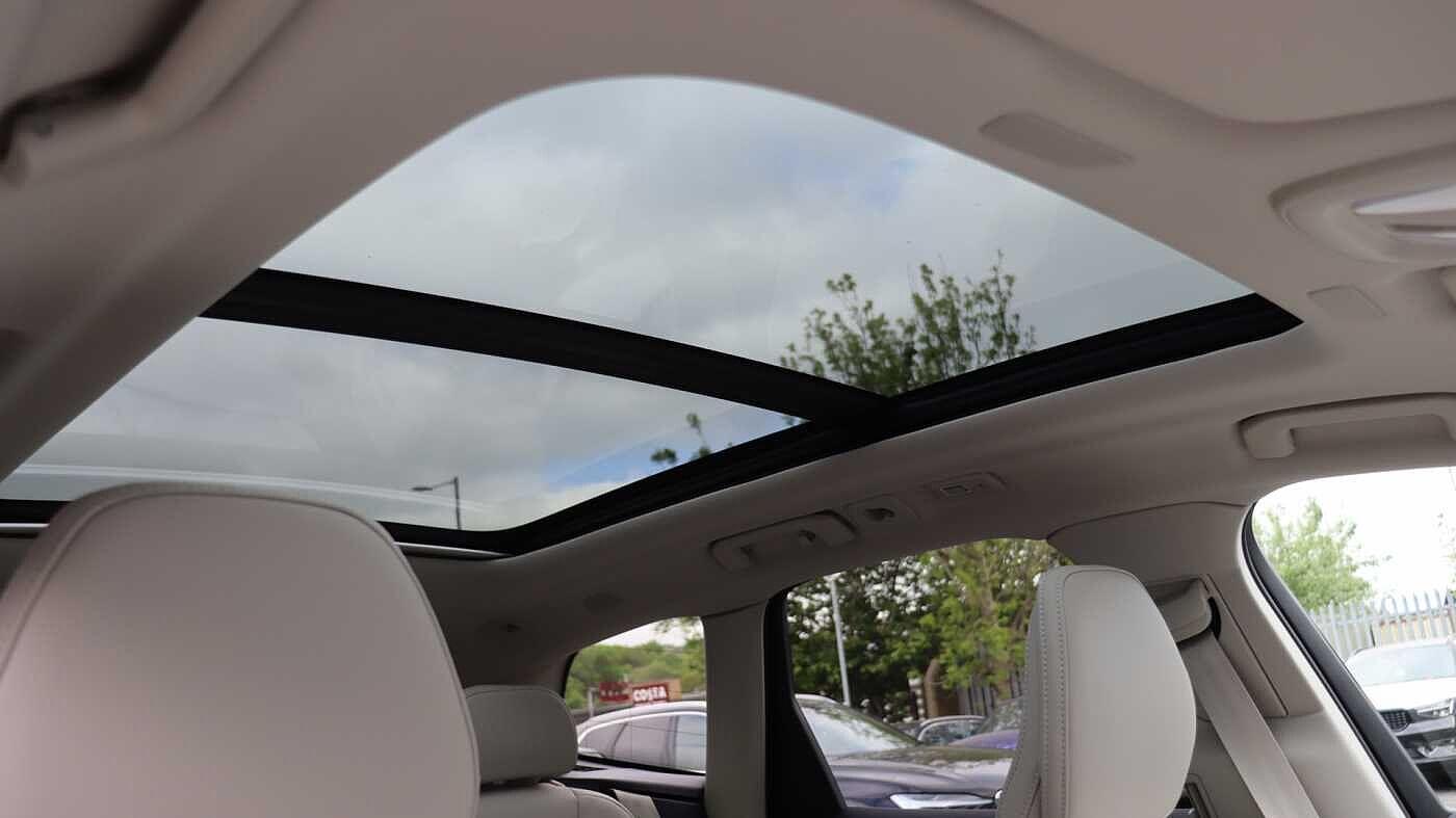 Used Volvo XC60 2025 for sale - 76013172: Photo 34