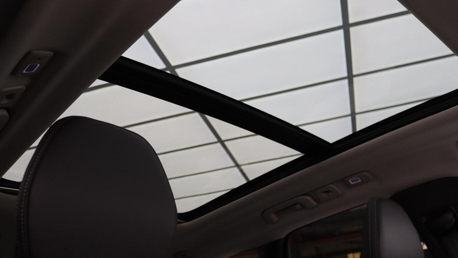 Used Volvo XC60 2025 for sale - 76072583: Photo 29
