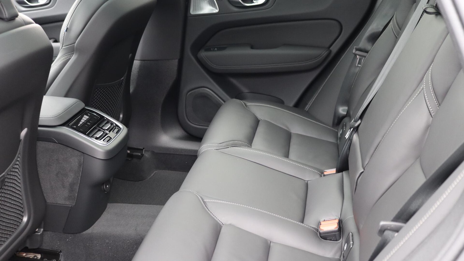 Used Volvo XC60 2025 for sale - 76072583: Photo 31