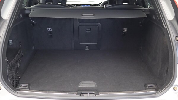Used Volvo XC60 2022 for sale - 75658098: Photo 13