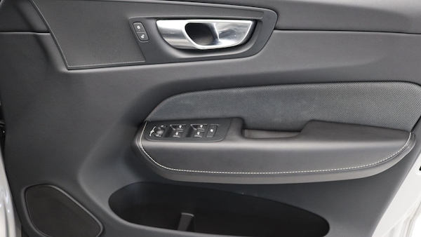 Used Volvo XC60 2022 for sale - 75658098: Photo 25