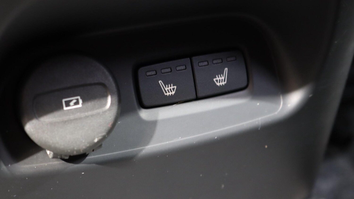 Used Volvo XC40 2025 for sale - 76059417: Photo 30