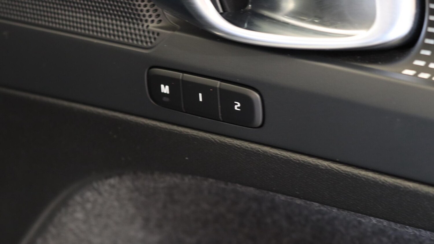 Used Volvo XC40 2025 for sale - 76059417: Photo 31