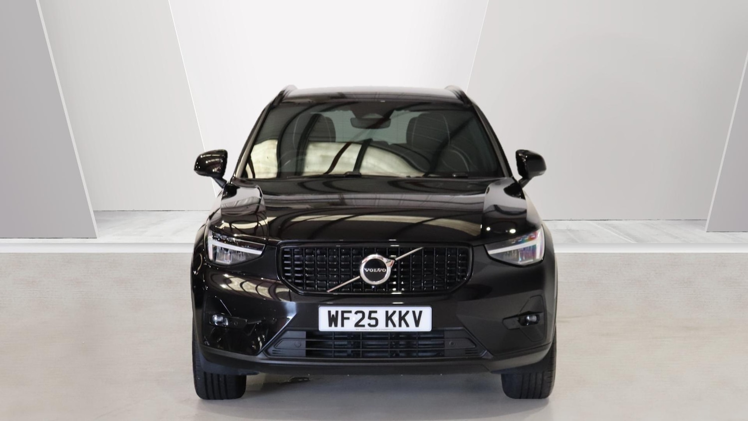 Used Volvo XC40 2025 for sale - 76059417: Photo 8