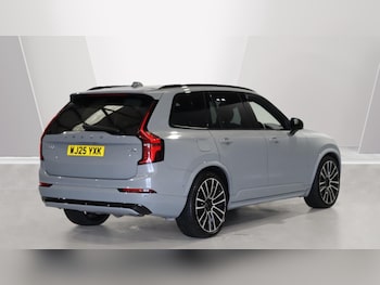 Used Volvo XC90 2025 for sale - 76026733: Photo 2