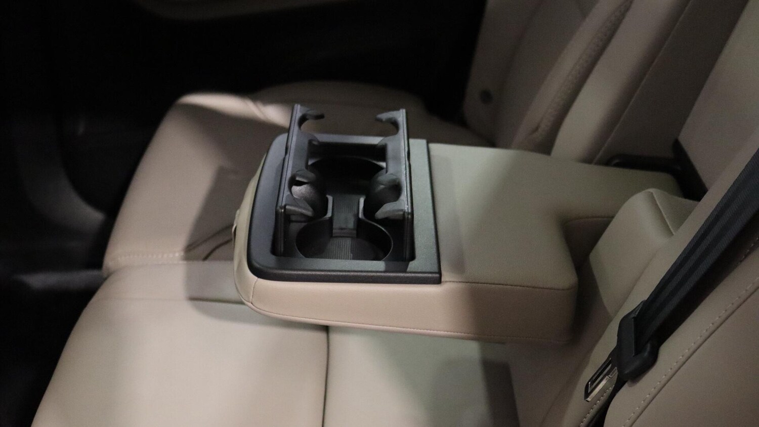Used Volvo XC90 2025 for sale - 76026733: Photo 32