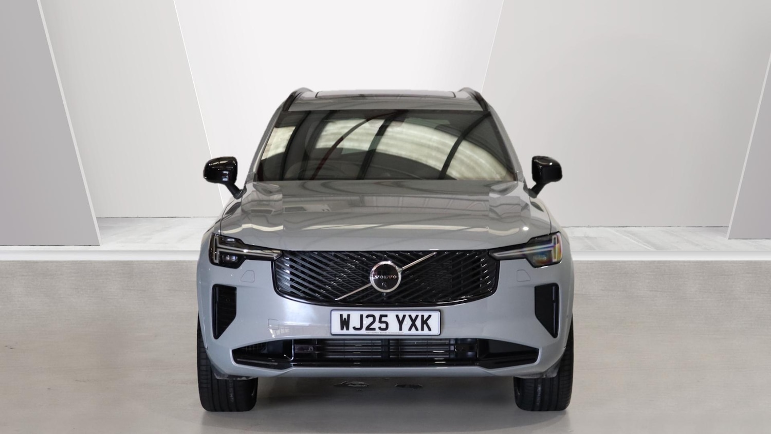 Used Volvo XC90 2025 for sale - 76026733: Photo 8