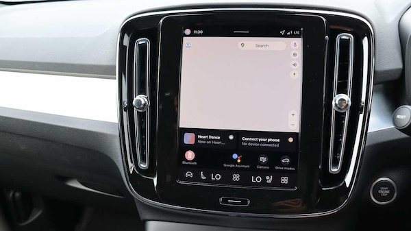 Used Volvo XC40 2025 for sale - 76246878: Photo 28