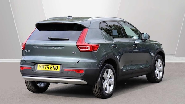 Used Volvo XC40 2025 for sale - 76246878: Photo 2