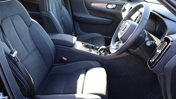 Used Volvo XC40 2025 for sale - 76167576: Photo 12