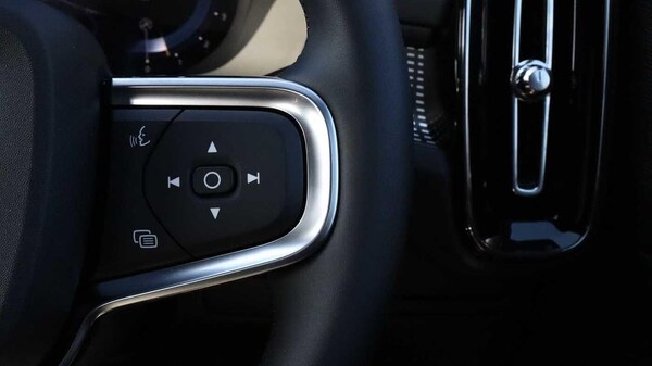 Used Volvo XC40 2025 for sale - 76167576: Photo 22