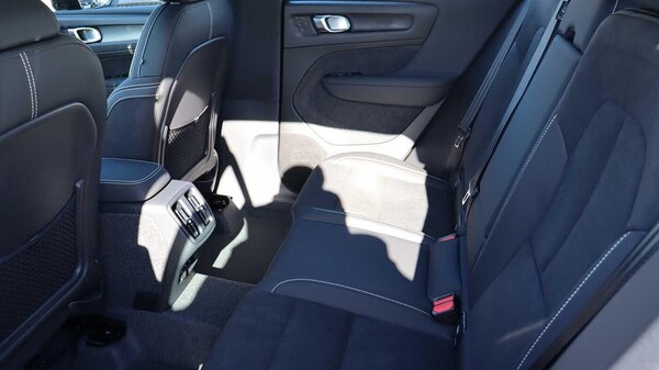 Used Volvo XC40 2025 for sale - 76167576: Photo 36