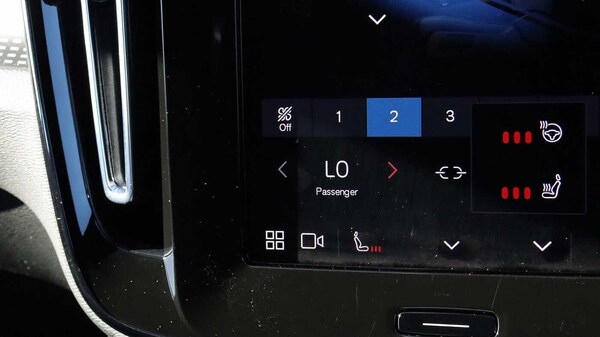 Used Volvo XC40 2025 for sale - 76167576: Photo 44