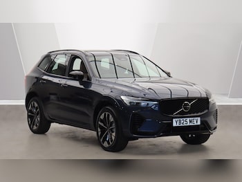 2025 (25) - T6 AWD PHEV Plus Dark (Cardamom, 360 Camera, Harman Kardon Sound, BLIS) 5-Door