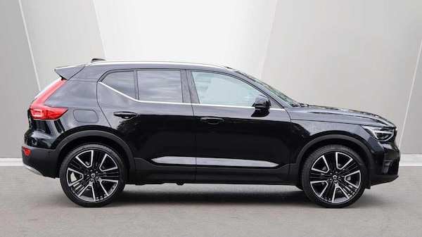 Used Volvo XC40 2025 for sale - 76167164: Photo 3