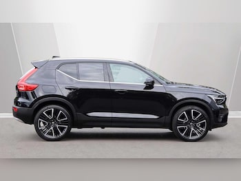Used Volvo XC40 2025 for sale - 76167164: Photo 3