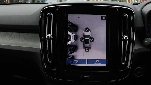Used Volvo XC40 2025 for sale - 76167164: Photo 42