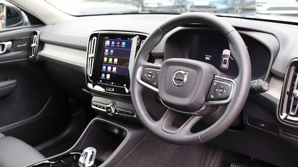 Used Volvo XC40 2025 for sale - 76167164: Photo 5