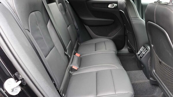 Used Volvo XC40 2025 for sale - 76167164: Photo 8