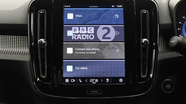 Used Volvo XC40 2025 for sale - 76239684: Photo 15