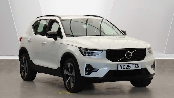 Used Volvo XC40 2025 for sale - 76239684: Photo 1