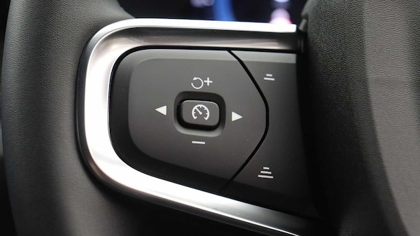 Used Volvo XC40 2025 for sale - 76239684: Photo 22