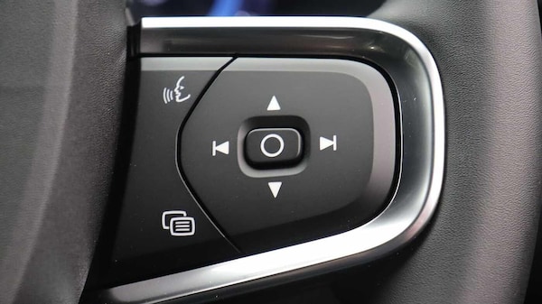 Used Volvo XC40 2025 for sale - 76239684: Photo 23