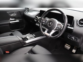 Used Mercedes-Benz GLA 2021 for sale - 75756030: Photo