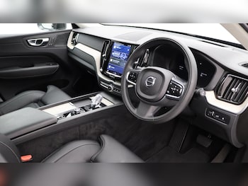 Used Volvo XC60 2022 for sale - 75224963: Photo