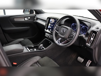 Used Volvo XC40 2021 for sale - 75532018: Photo