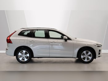 Used Volvo XC60 2022 for sale - 75532540: Photo