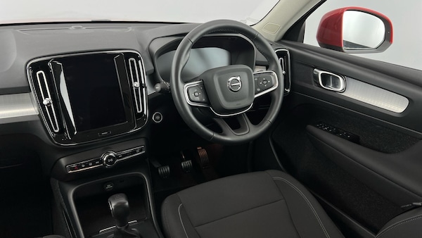 Used Volvo XC40 2021 for sale - 75670010: Photo 8