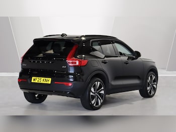 Used Volvo XC40 2025 for sale - 76026440: Photo