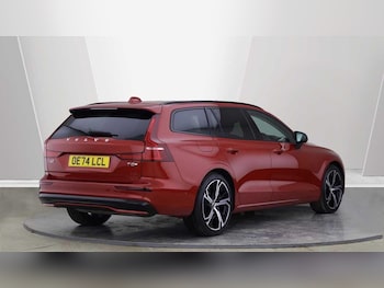 Used Volvo V60 2024 for sale - 75225509: Photo