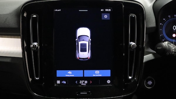 Used Volvo XC40 2023 for sale - 76251318: Photo 17
