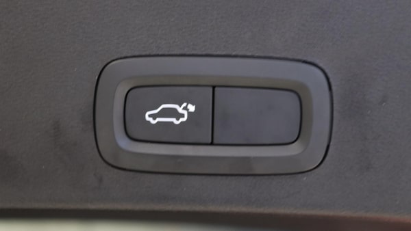 Used Volvo XC40 2023 for sale - 76251318: Photo 28