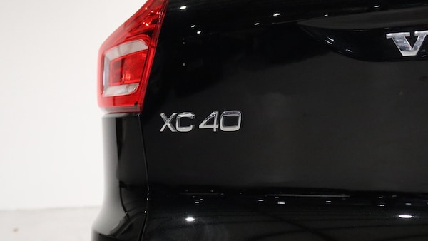 Used Volvo XC40 2023 for sale - 76251318: Photo 35