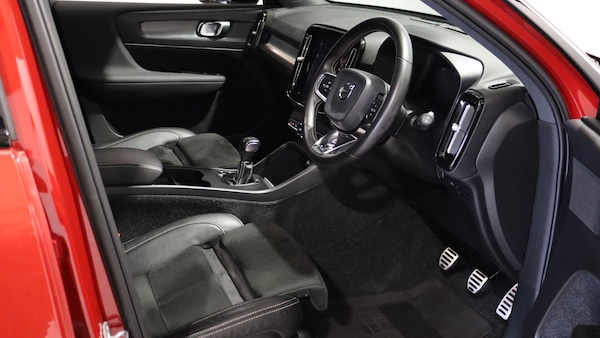 Used Volvo XC40 2020 for sale - 76260451: Photo 4