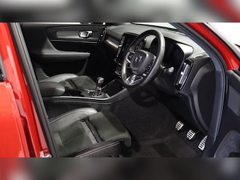 Used Volvo XC40 2020 for sale - 76260451: Photo 4