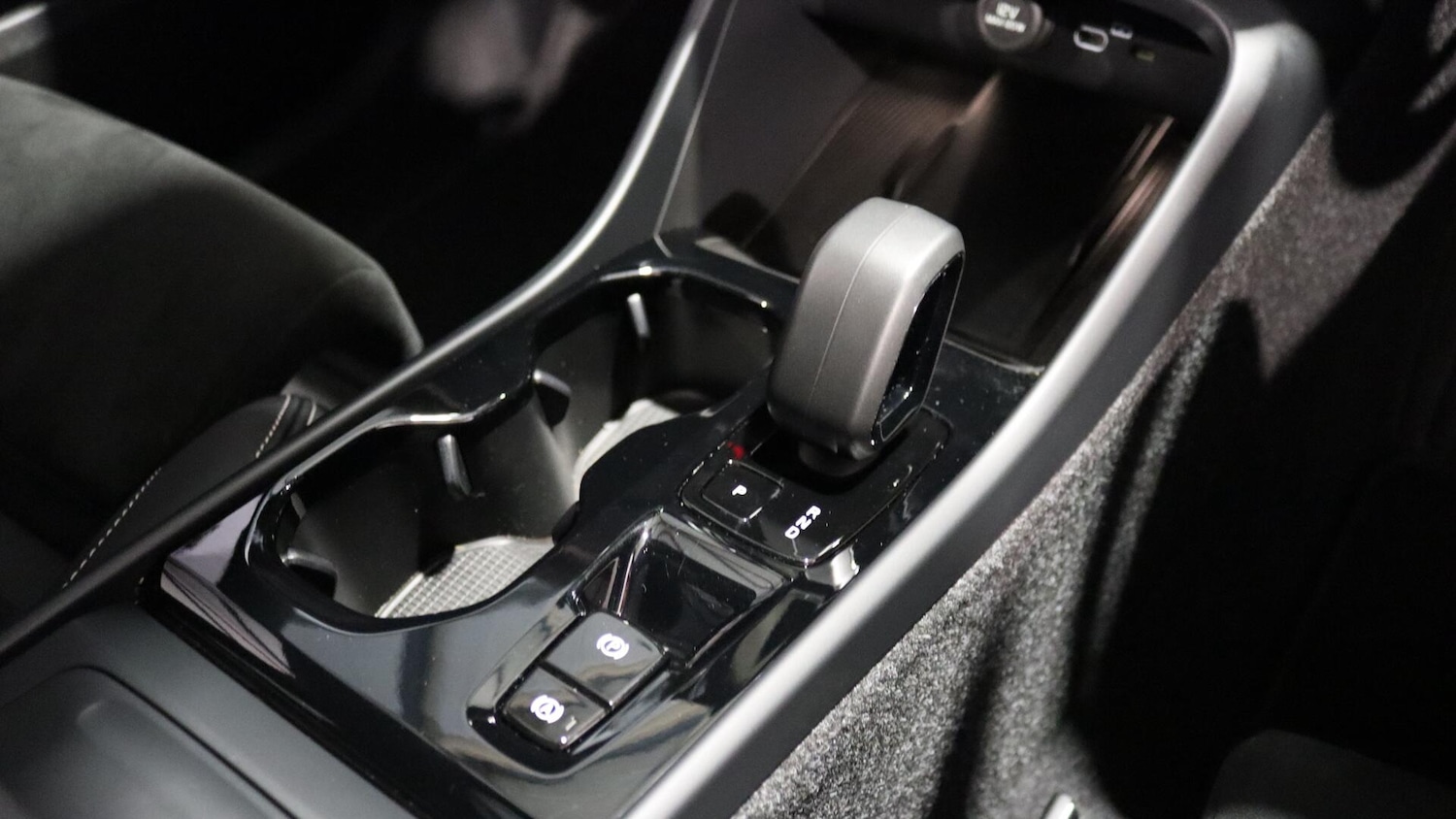 Used Volvo XC40 2025 for sale - 76337142: Photo 23