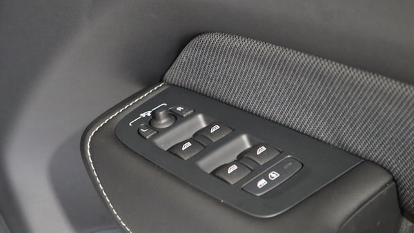 Used Volvo XC60 2025 for sale - 76307164: Photo 22