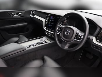 Used Volvo S60 2022 for sale - 75532191: Photo