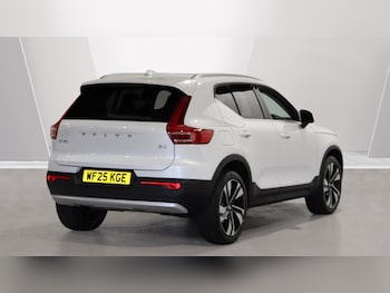 Used Volvo XC40 2025 for sale - 75949847: Photo